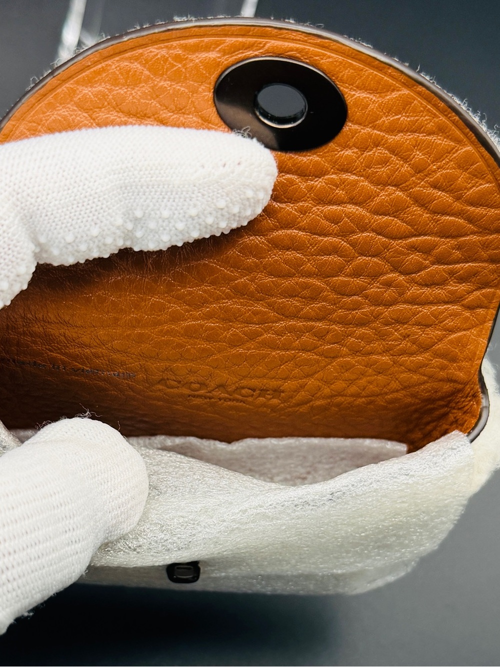 Coach Cream Shearling Turnlock Crossbody Wallet - Picture 3 of 3